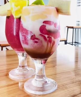 Special Milkshake/ስፔሻል ማልክ ሼክ